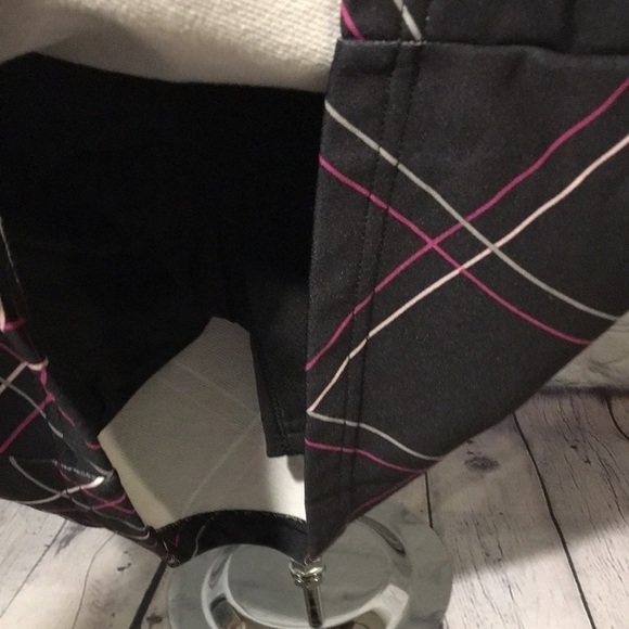 ADIDAS - Women's Skort Black and Pink plaid Size Small - Picture 4 of 7